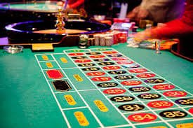 77rl live casino dengan dealer sungguhan siap melayani pemain Indonesia